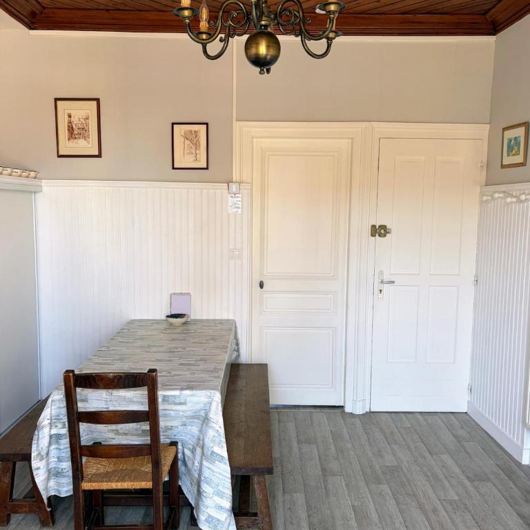 Appartement 2 chambres, 5 personnes, proche mer et centre - Apartment mit 2 Schlafzimmern - 14