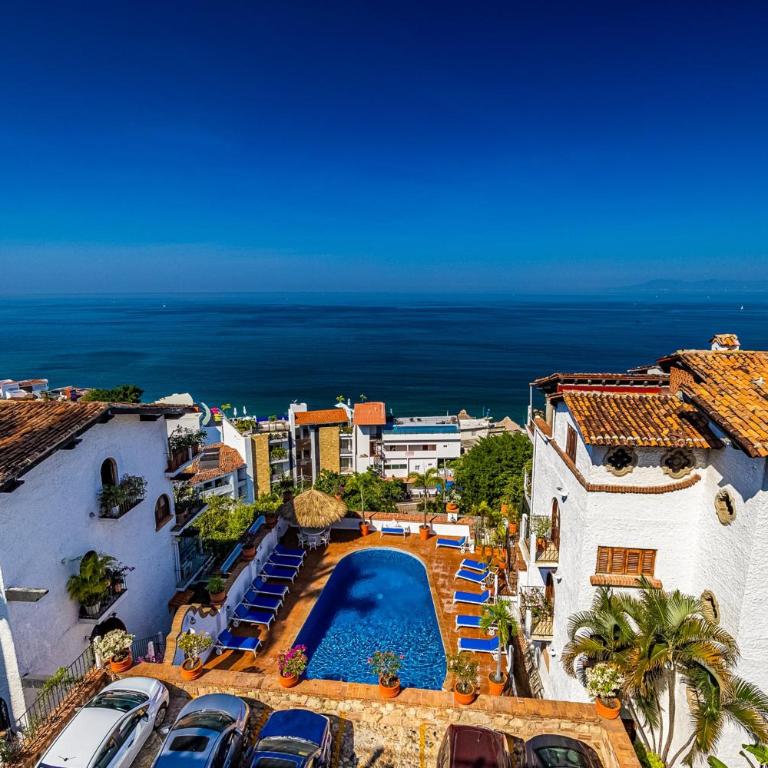 Charming condo featuring ocean views, pool & private terrace - Casa - 35