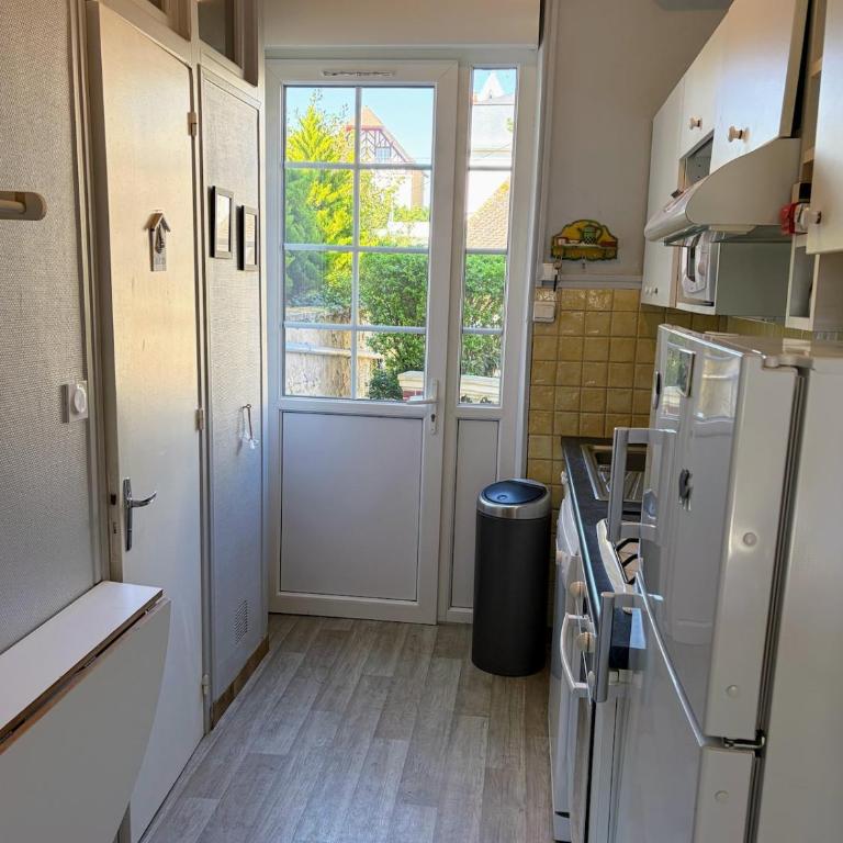 Appartement 2 chambres, 5 personnes, proche mer et centre - Apartment mit 2 Schlafzimmern - 18
