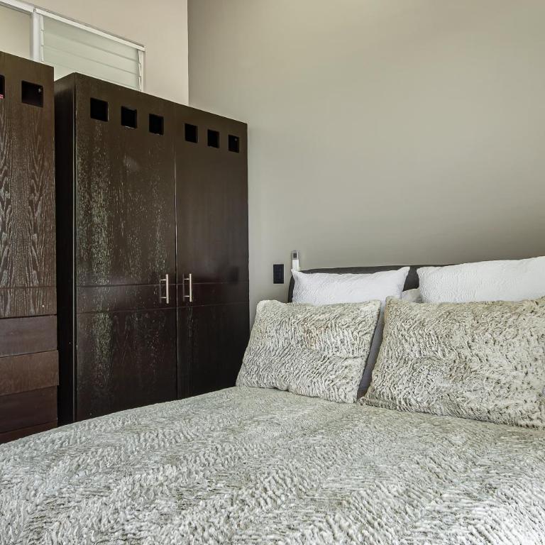 Dog-friendly ocean view penthouse & studio with a full kitchen & kitchenette - Casa - 19