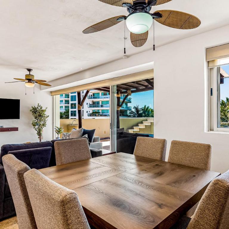 Charming condo with ocean-view, pool & balcony - Casa - 13