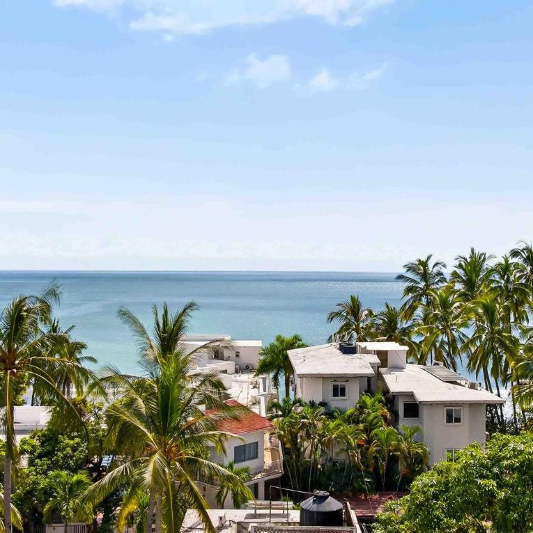 Relaxing condo with rooftop pool, oceanview balcony & walkable beach access - Casa - 33