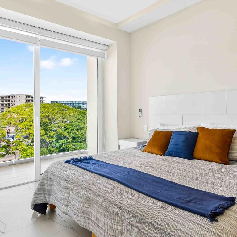 Relaxing condo with rooftop pool, oceanview balcony & walkable beach access - Casa - 17