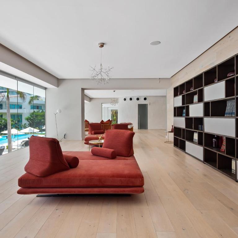 Golf-and-sea condo with panoramic ocean/mountain views, pool - Casa - 19