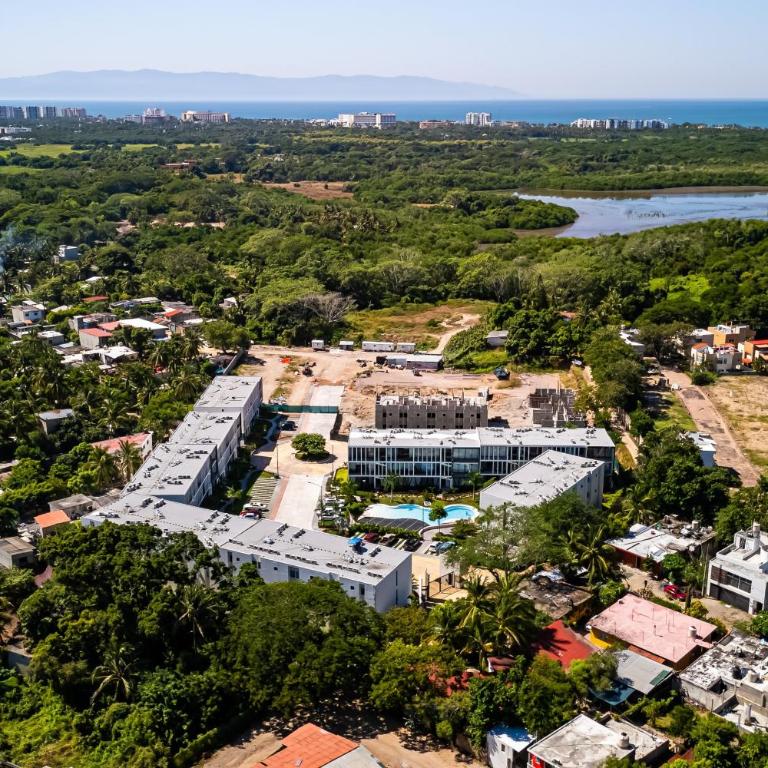 Serene gated retreat with pool & lush gardens – Your perfect couple getaway - Casa - 31