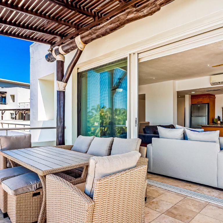 Charming condo with ocean-view, pool & balcony - Casa - 12