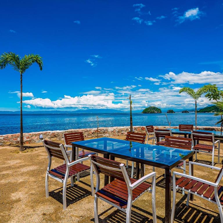 Luxe 8th-floor condo with endless ocean views, pool, spa & balcony - Casa - 43