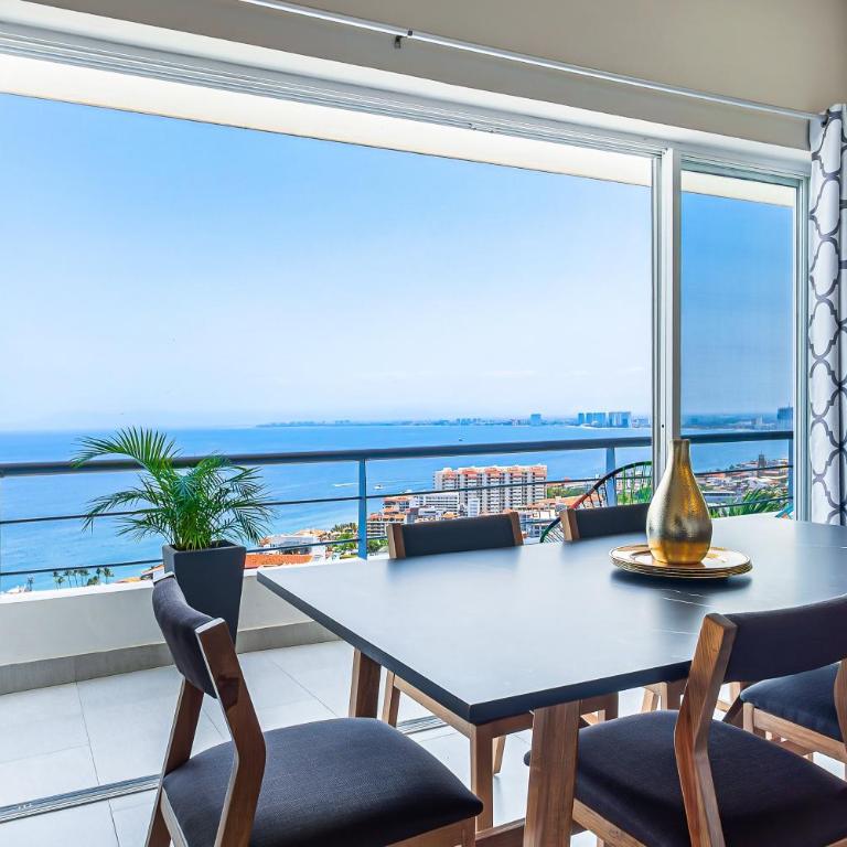 Dog-friendly ocean view penthouse & studio with a full kitchen & kitchenette - Casa - 11
