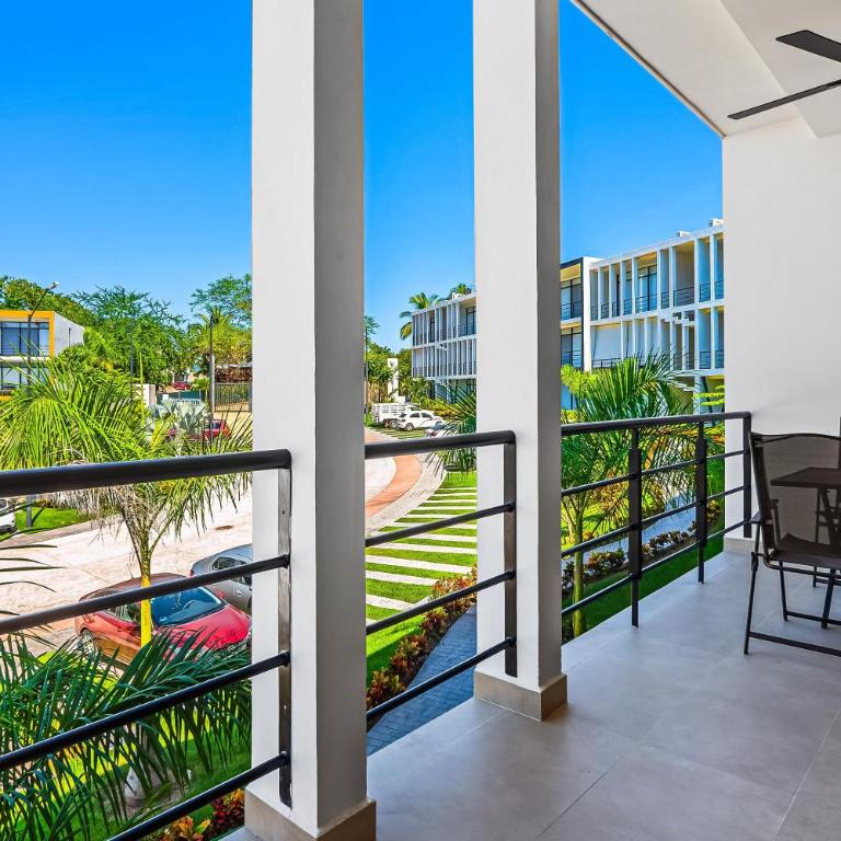 Serene gated retreat with pool & lush gardens – Your perfect couple getaway - Casa - 23