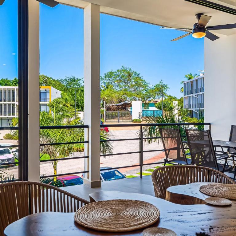 Serene gated retreat with pool & lush gardens – Your perfect couple getaway - Casa - 21