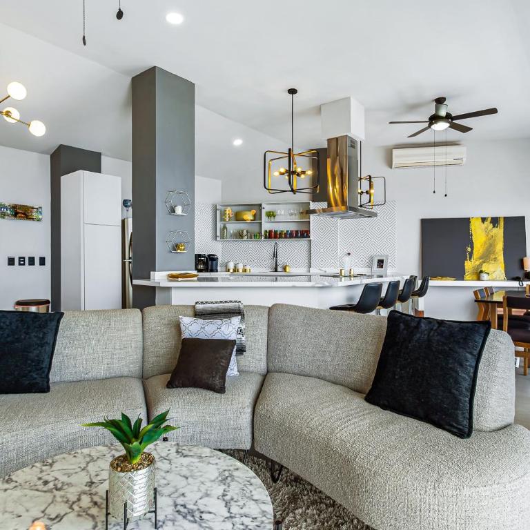 Dog-friendly ocean view penthouse & studio with a full kitchen & kitchenette - Casa - 4