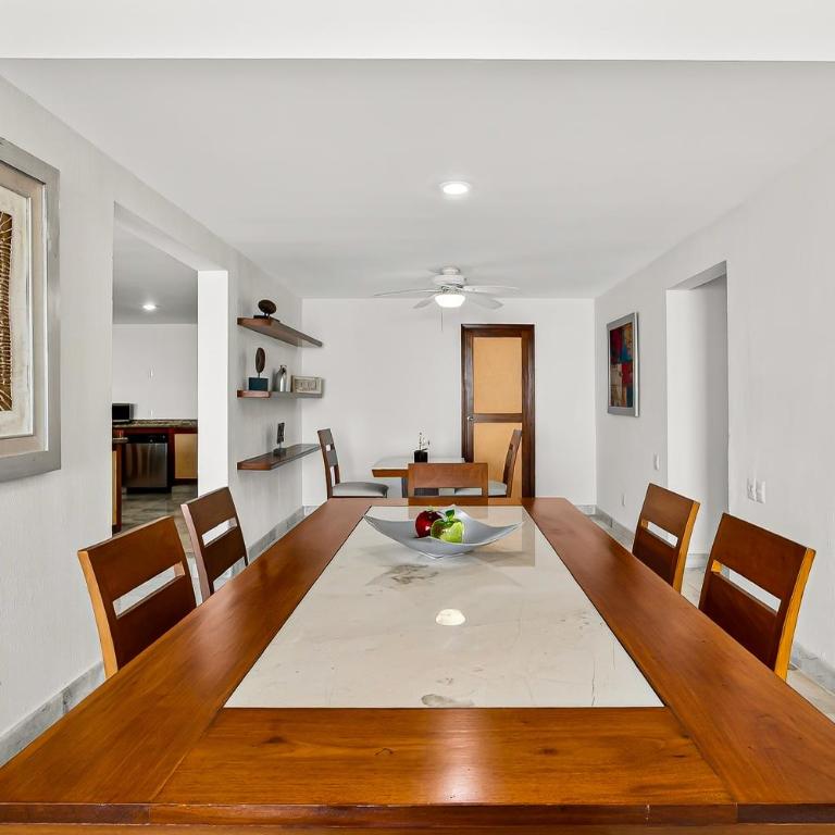 Spacious oceanview suite with heated pool, hot tub & terraces for lounging - Vacation Home - 8