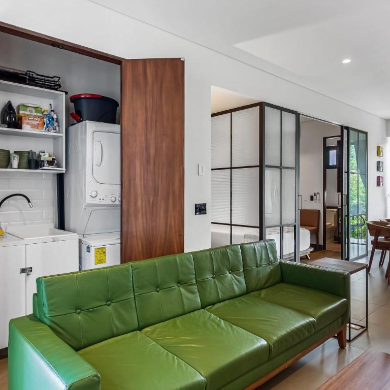 Luxury condo with shared rooftop pool and lounge, private washer/dryer - Vacation Home - 4