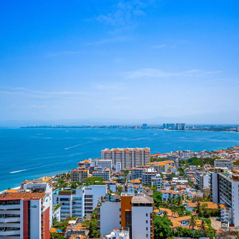 Dog-friendly ocean view penthouse & studio with a full kitchen & kitchenette - Casa - 49