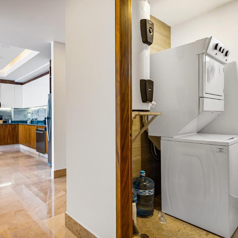 Luxurious condo with huge, oceanfront balcony, pool & pool spa - Casa - 20