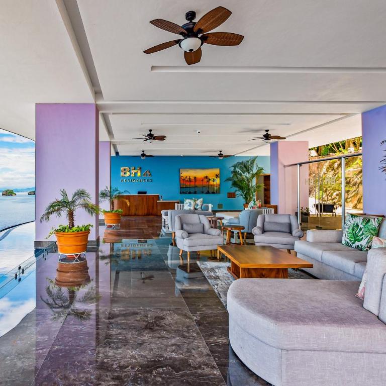 Luxurious condo with huge, oceanfront balcony, pool & pool spa - Casa - 5
