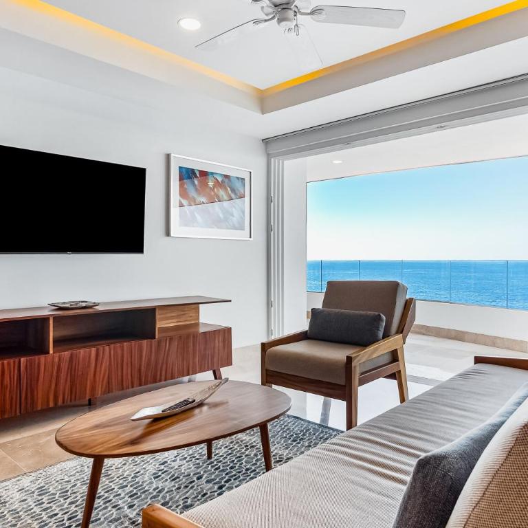 Luxurious condo with huge, oceanfront balcony, pool & pool spa - Casa - 3