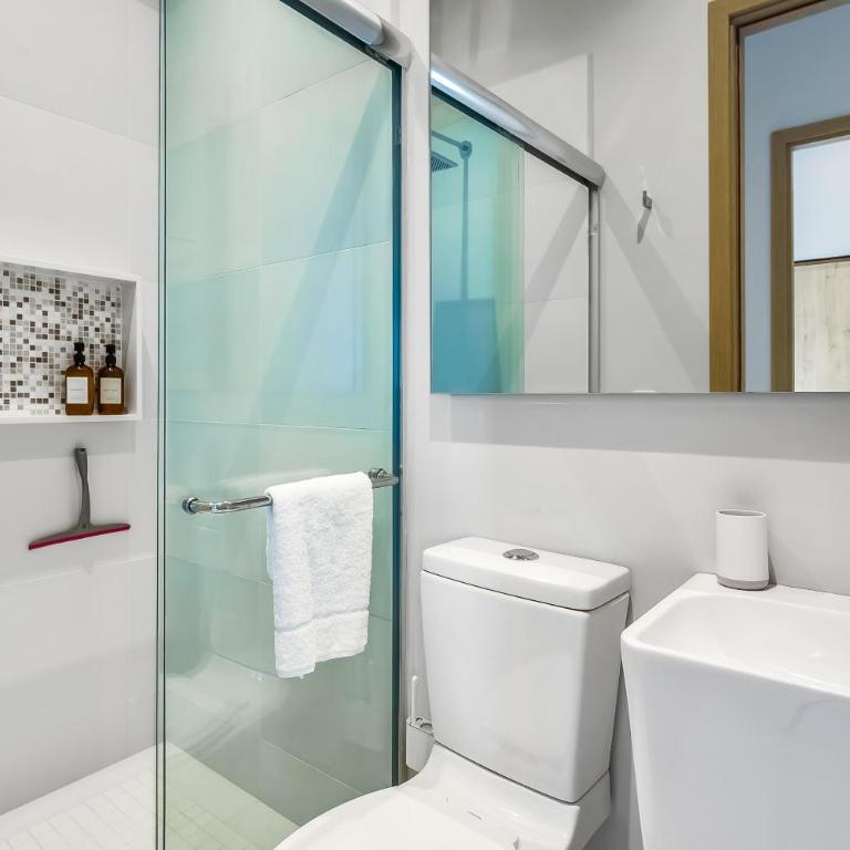 Modern condo with breathtaking views, infinity pool, and en suite bedrooms - Casa - 29