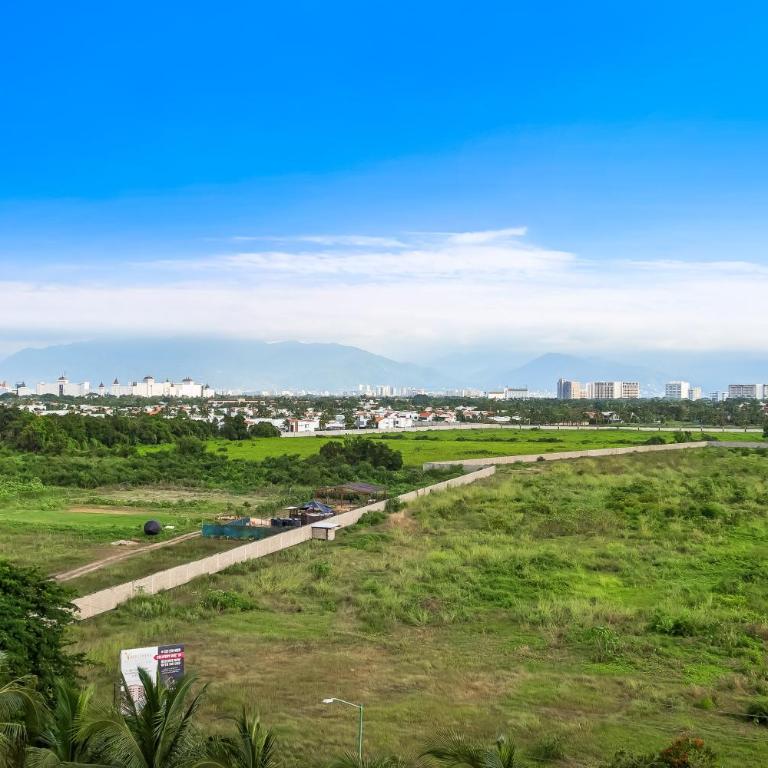 Modern condo with breathtaking views, infinity pool, and en suite bedrooms - Casa - 49