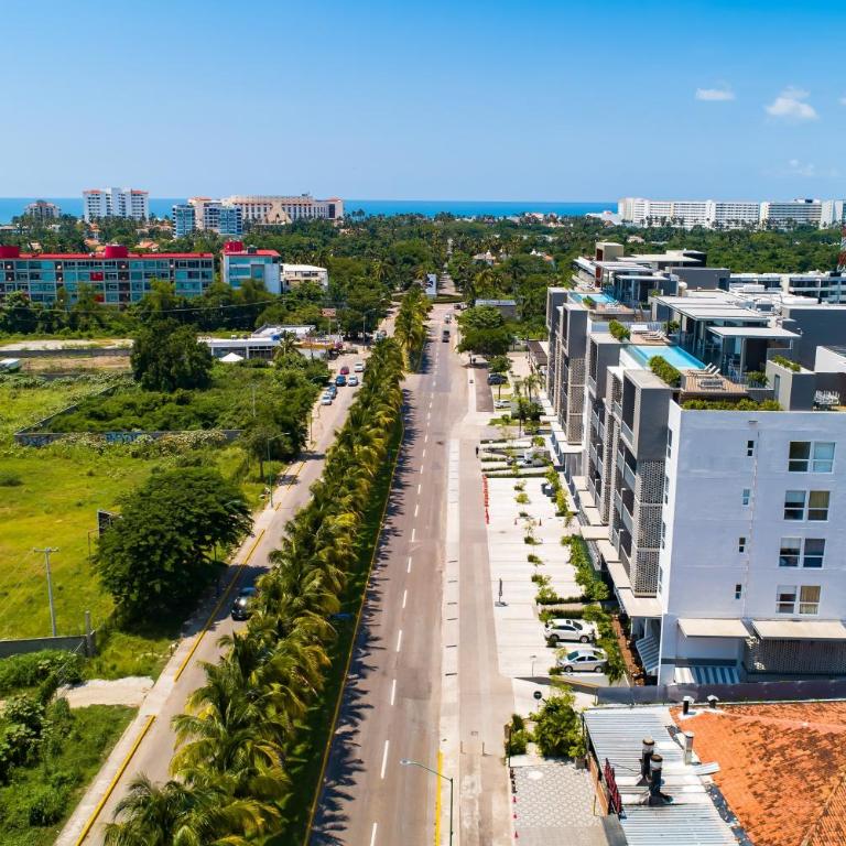 Modern condo with breathtaking views, infinity pool, and en suite bedrooms - Casa - 47