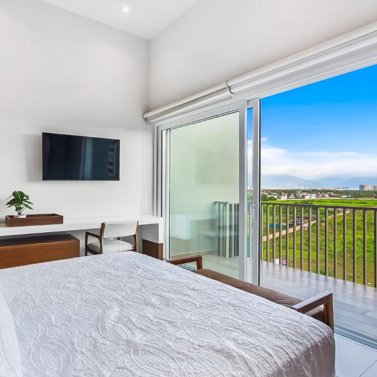 Modern condo with breathtaking views, infinity pool, and en suite bedrooms - Casa - 21