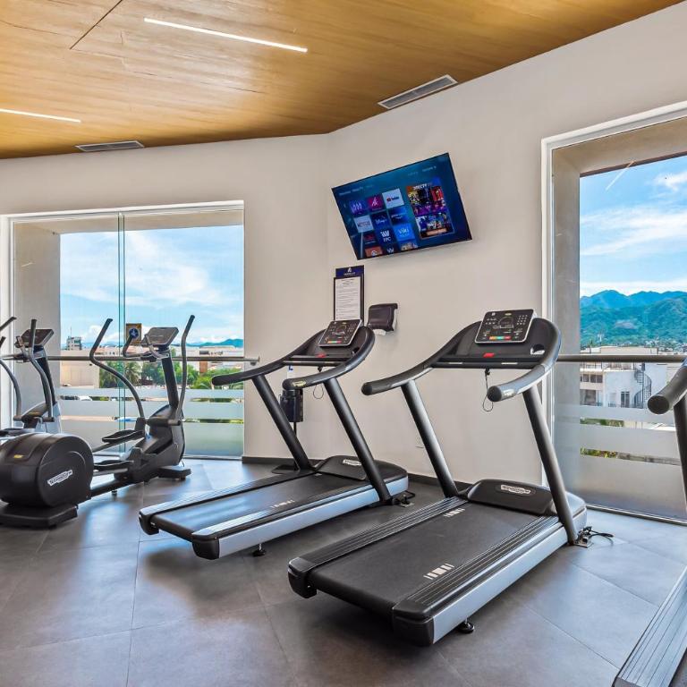 Luxury oceanfront apartment with private balcony, rooftop pool & gym access - Casa - 34
