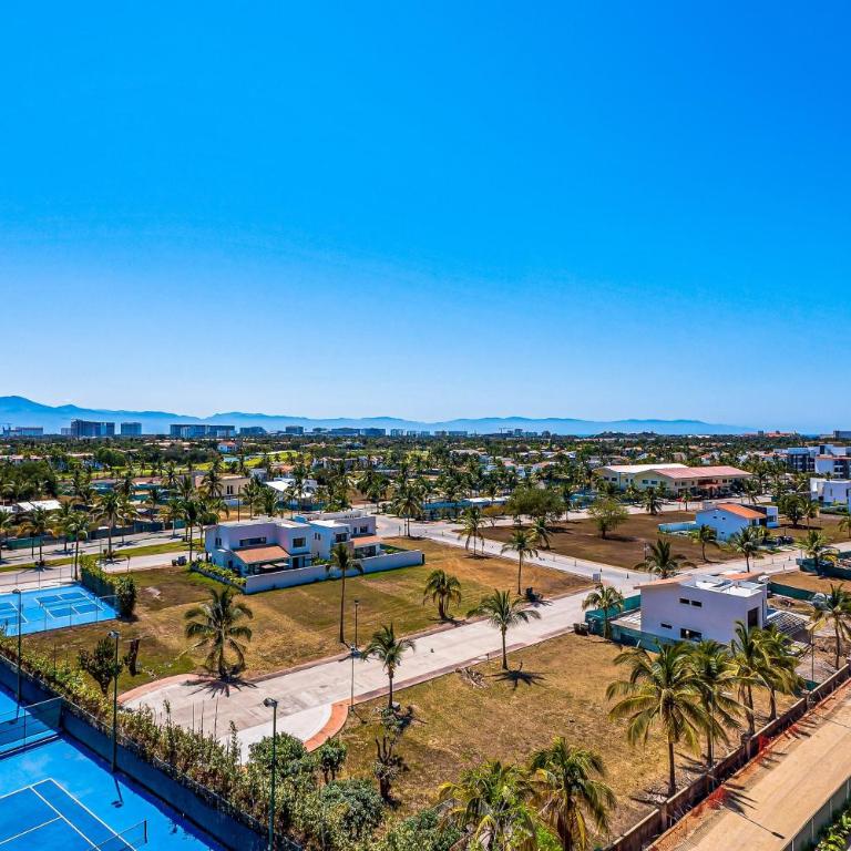 Peaceful modern condo with rooftop pool, washer-dryer and fitness room - Casa - 47