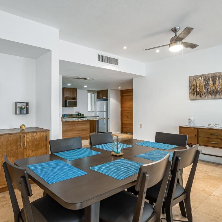 Nitta Condo # 103 Stylish condo near the beach with ocean views, on-site pool - Casa - 10
