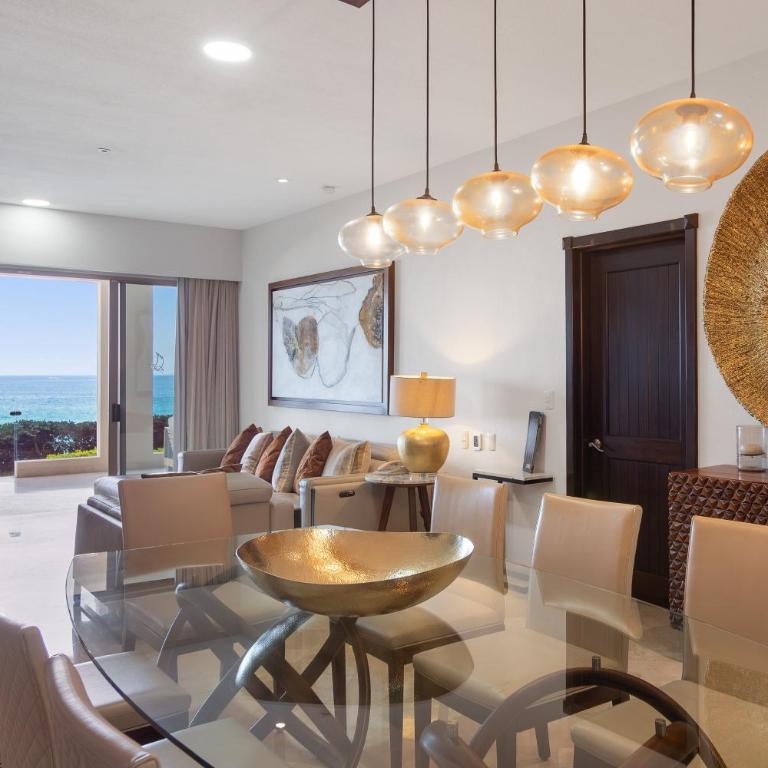 Cozy beachfront apartment with stunning ocean views and resort amenities - Vacation Home - 13