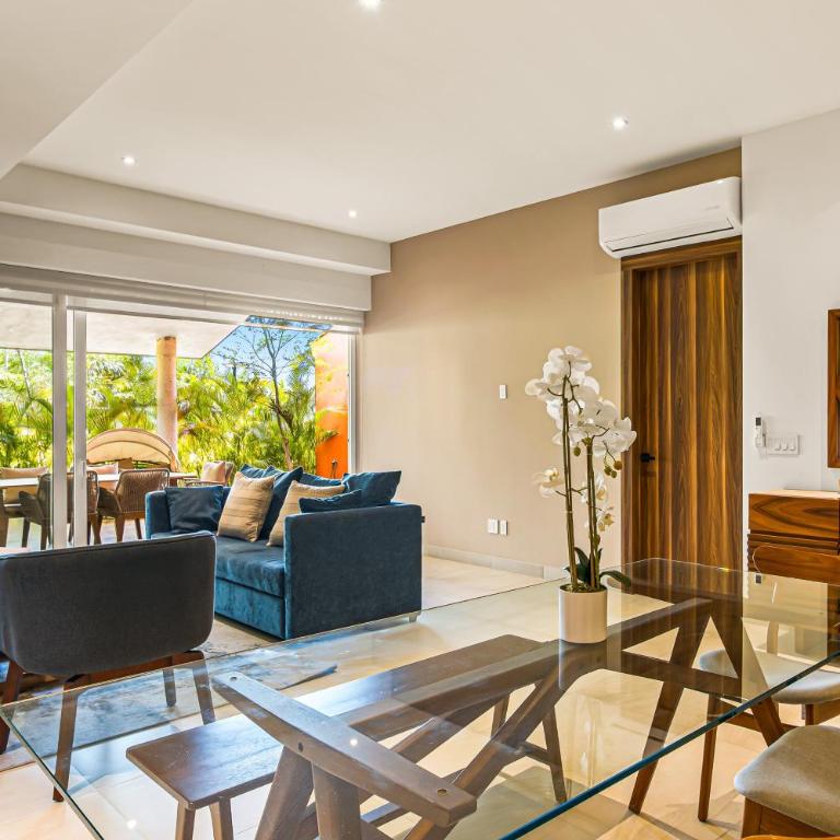 Peaceful modern condo with rooftop pool, washer-dryer and fitness room - Casa - 8