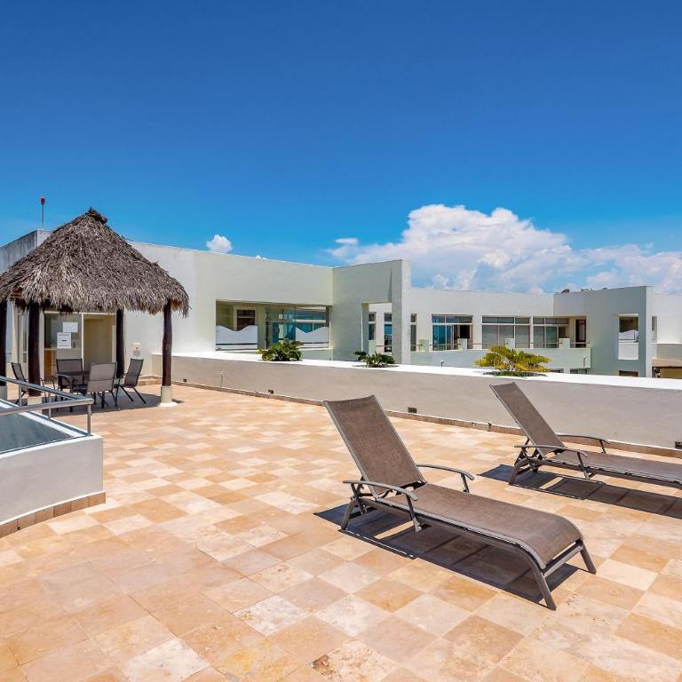 Bright coastal apartment with pool, balcony & beach access close by - Casa - 38