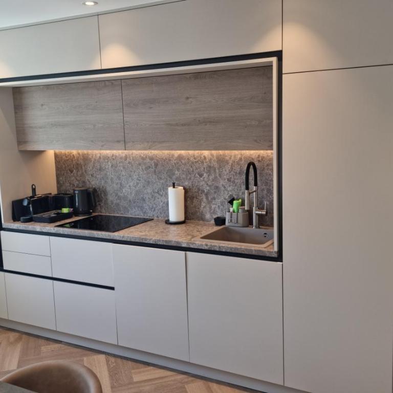 NEW! BoardersPalace - Luxury Apartments - Penthouse-Apartment - 16