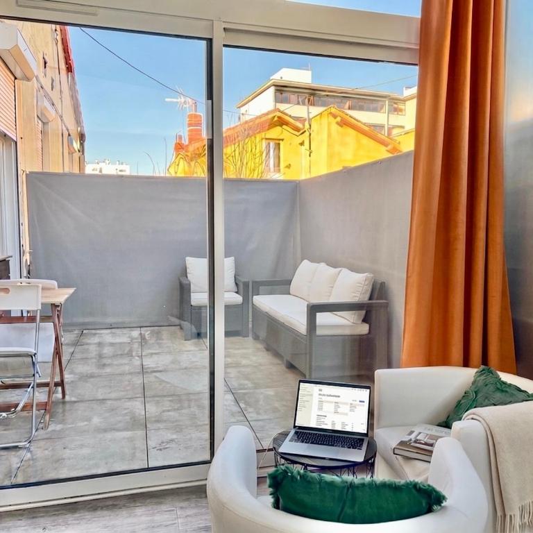 Doux Pavillon L'Emeraude - 8 min Gare - Tramway Centre-ville - Appartamento con 2 Camere da Letto - 2