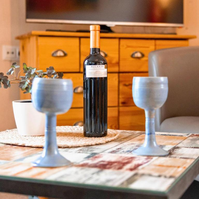 Haus Hindelang - 2 FeWos mit Zugspitzblick, inkl Königscard, gratis Parken & WLAN, Self Check-In, 5 Minuten ins Zentrum - Apartment mit Aussicht und Balkon - 24