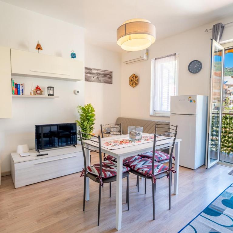 Gabriel House - One-Bedroom Apartment - 6