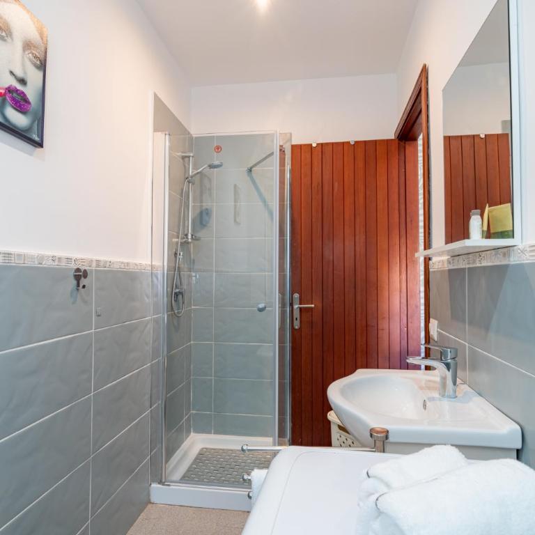 Gabriel House - One-Bedroom Apartment - 14