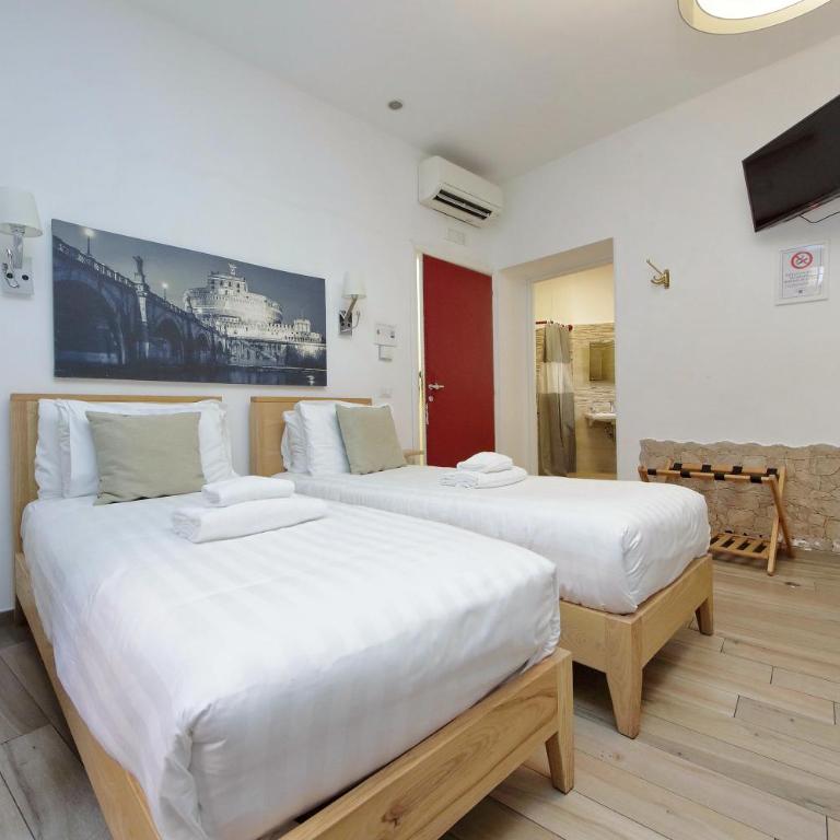 Trastevere Roma Deluxe Rooms - Camera Tripla con Accesso Disabili - 1