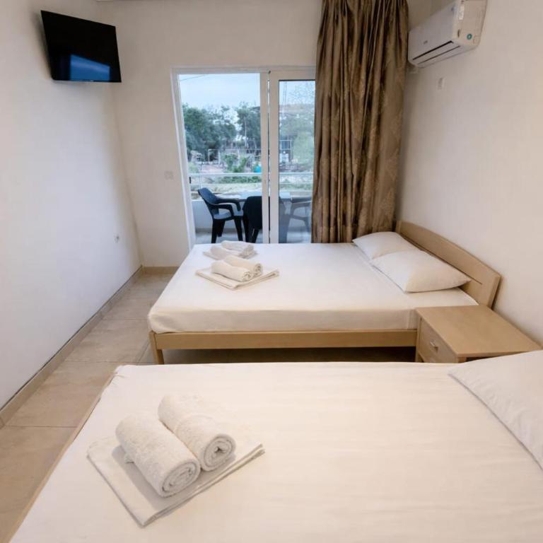 Palmera Beachfront Apartments - Apartment with Sea View - 18