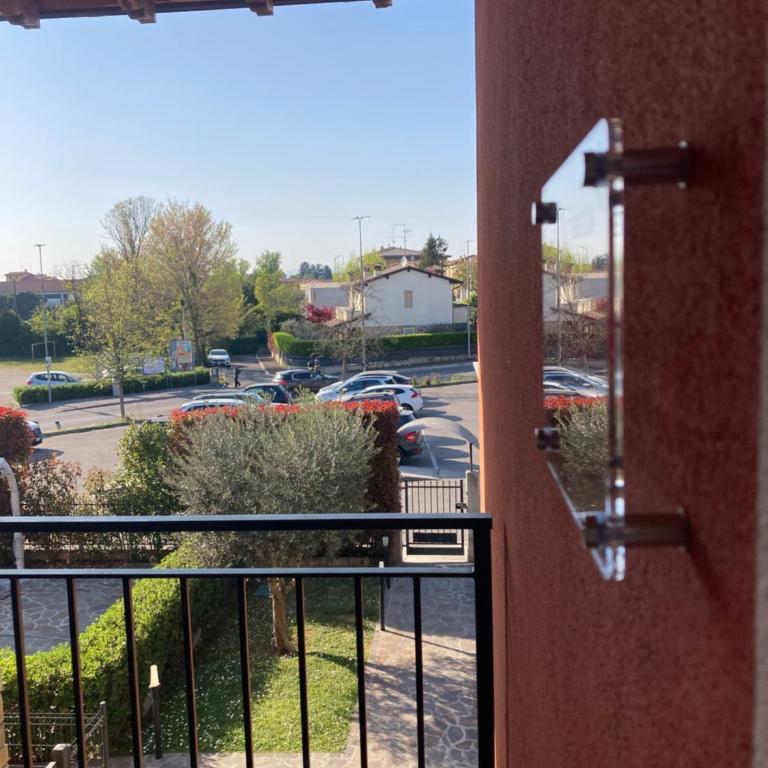 L G House - Two-Bedroom Apartment with Pool View - 31