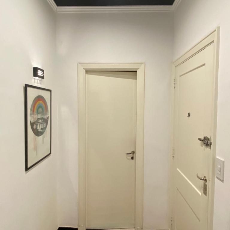 Black Montevideo - One-Bedroom Apartment - 10