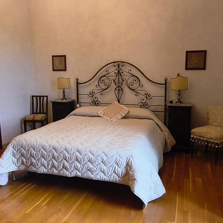 B&B Della Via Francigena - Camera Matrimoniale con Bagno Privato - 5