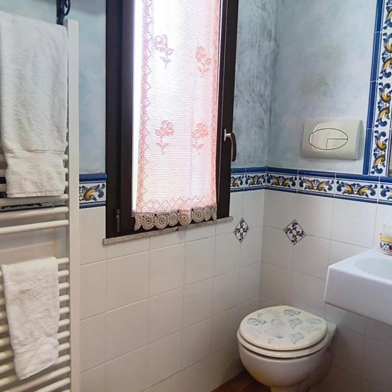 B&B Della Via Francigena - Camera Matrimoniale con Bagno Privato - 3