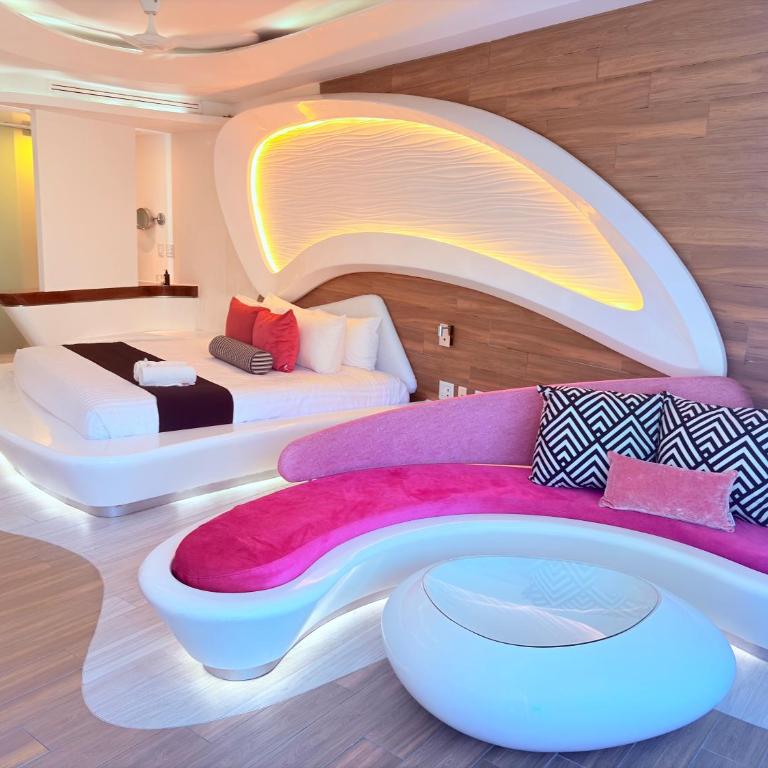 Luxury Beachfront Escape at The Carmen Hotel - King Suite with Ocean View - 6