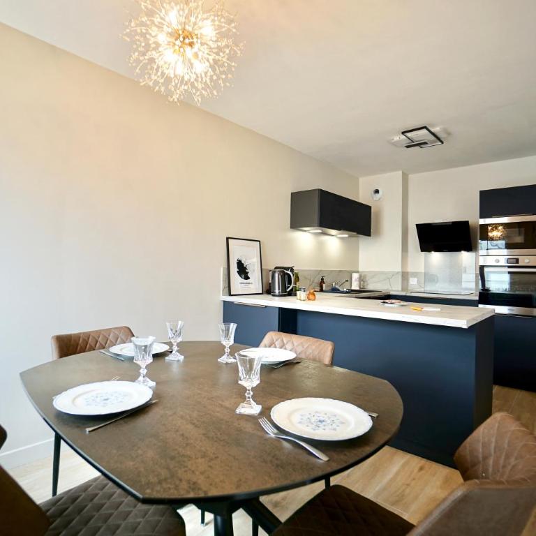 Latitude Bleue -parking-centre ville - Appartement 1 Chambre - Vue sur Ville - 10