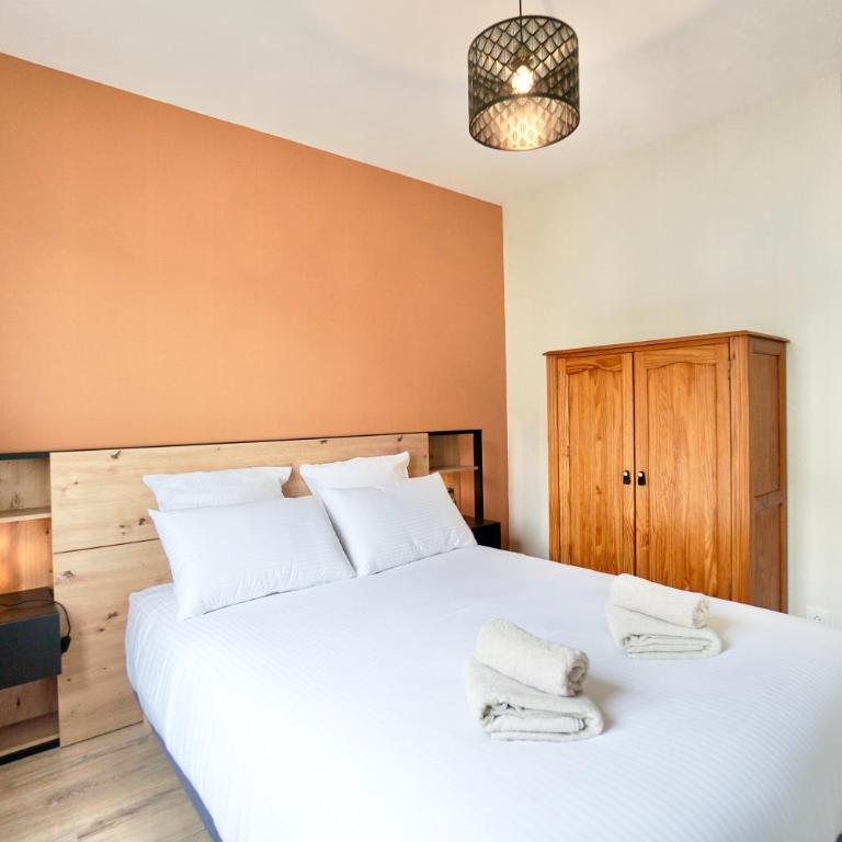 Latitude Bleue -parking-centre ville - Appartement 1 Chambre - Vue sur Ville - 17