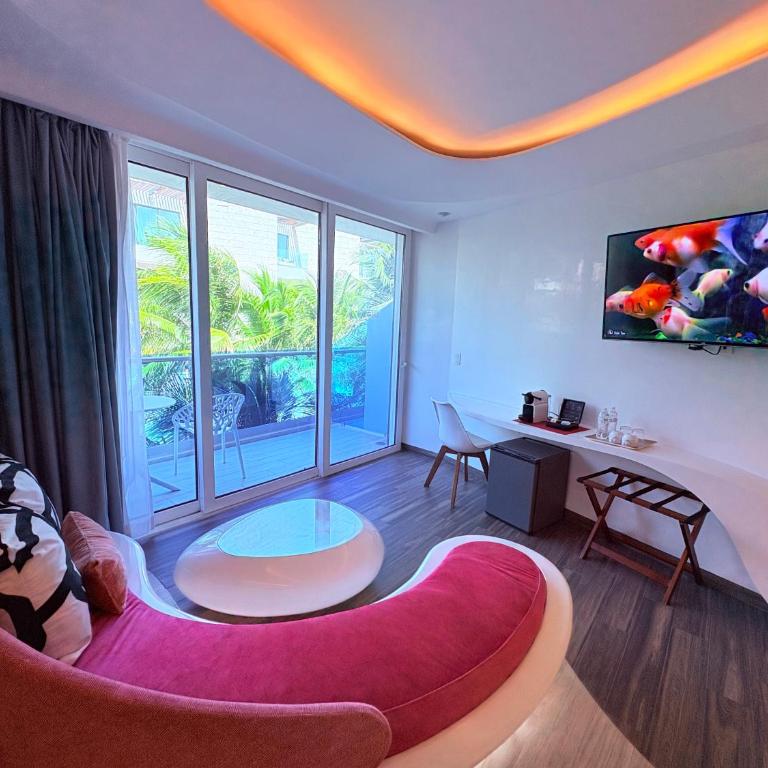 Oceanfront King Suite with Stunning Ocean View - Studio with Sea View - 15