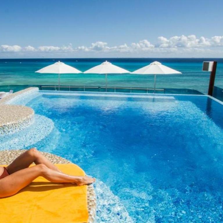 Oceanfront King Suite with Stunning Ocean View - Studio with Sea View - 35