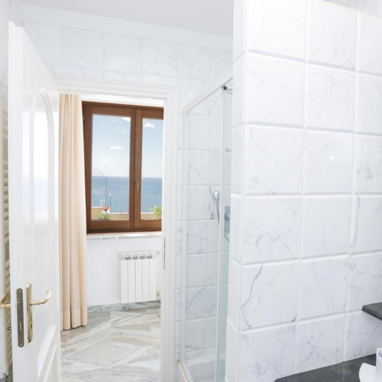 Terrazza sul mare - AC - Self check-in - Wi-Fi 1G - One-Bedroom Apartment with Terrace - 10