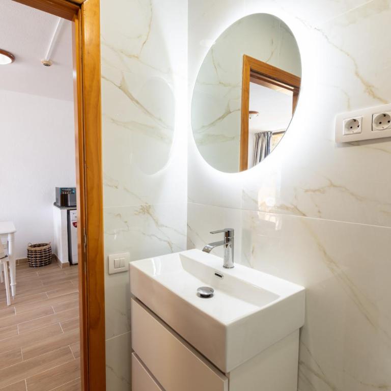 SUNSET BAY 509 by HOMESTAYGRANCANARIA - Two-Bedroom Apartment - 6