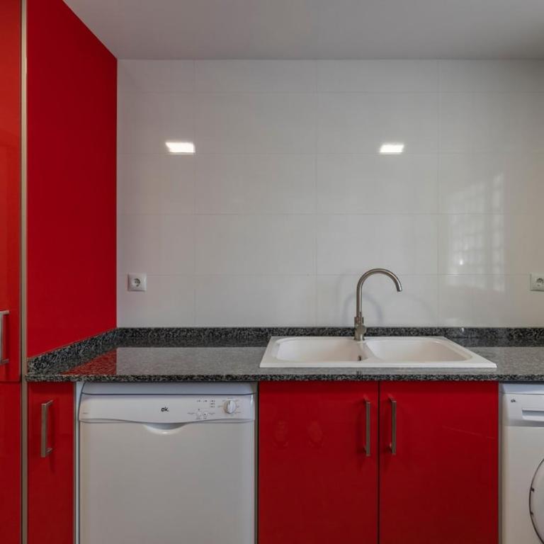 Apartamento en primera línea de mar - Three-Bedroom Apartment with Sea View - 14